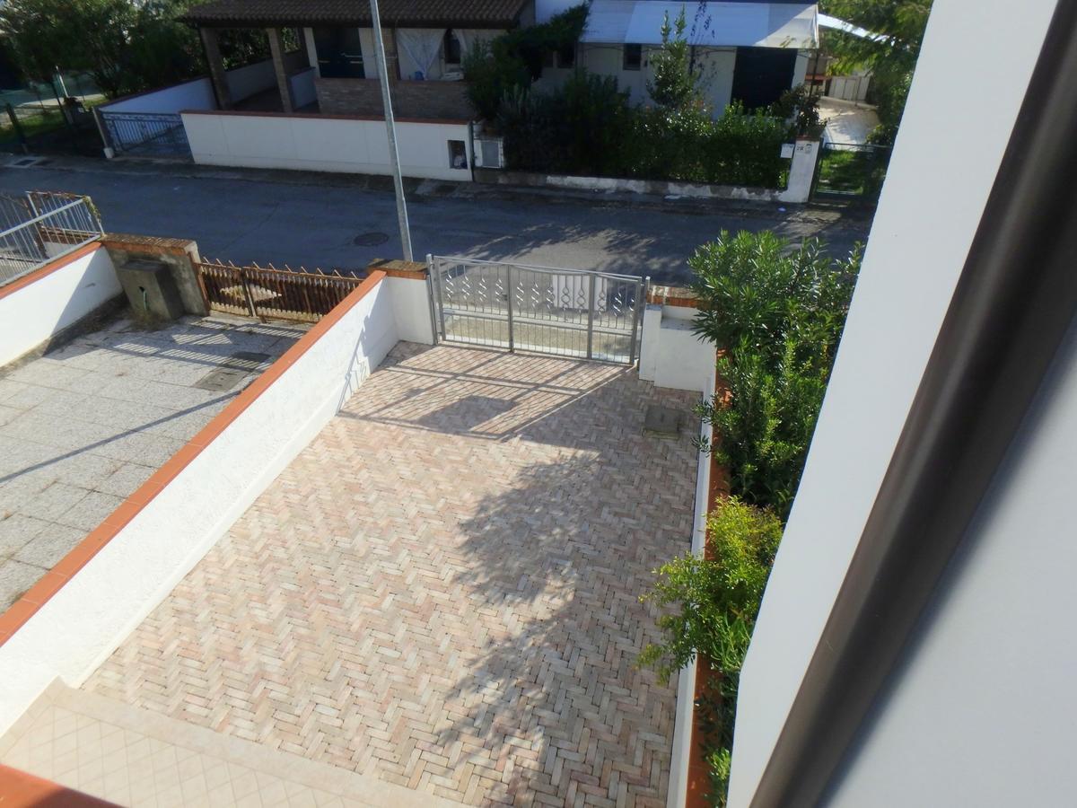 Villa Demi Lido di Pomposa Bagian luar foto